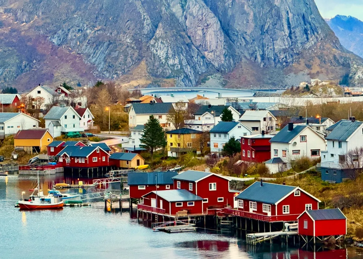 羅浮敦 雷訥漁村