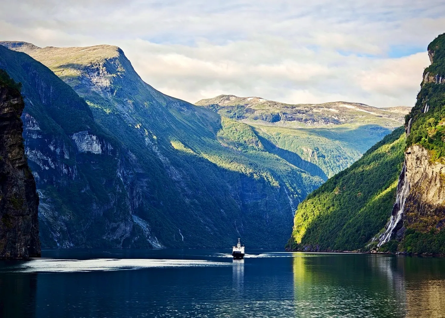 北歐峽灣 蓋朗格峽灣