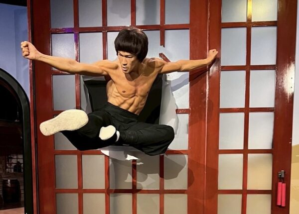 美西首圖