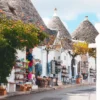 義大利 童話蘑菇村 阿爾貝羅貝洛(Alberobello)