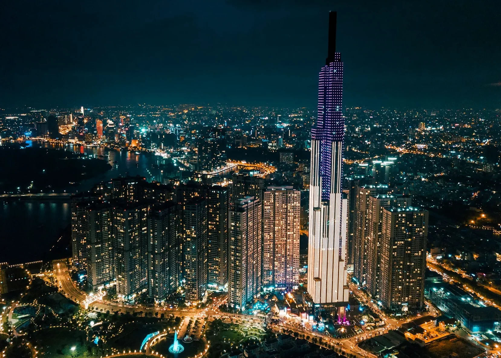 越南 中越 胡志明 地標塔81 landmark 81