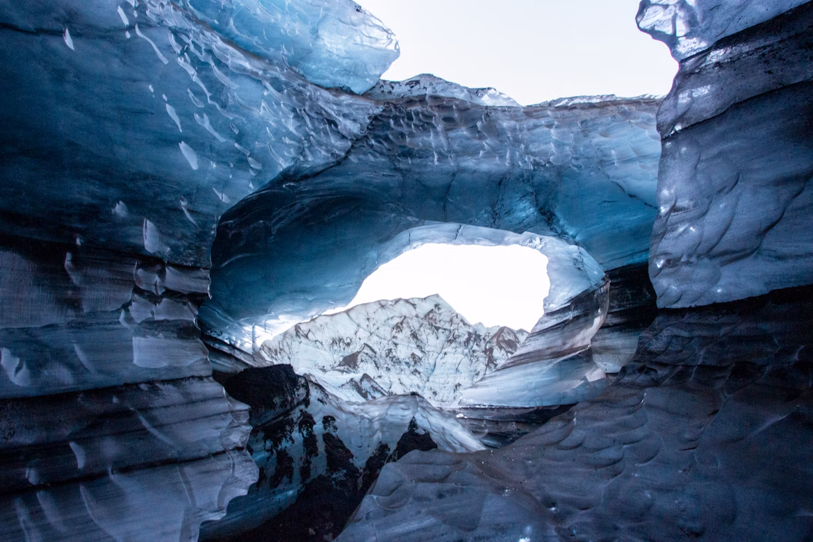 冰島景點，藍冰洞（Blue Ice Cave）