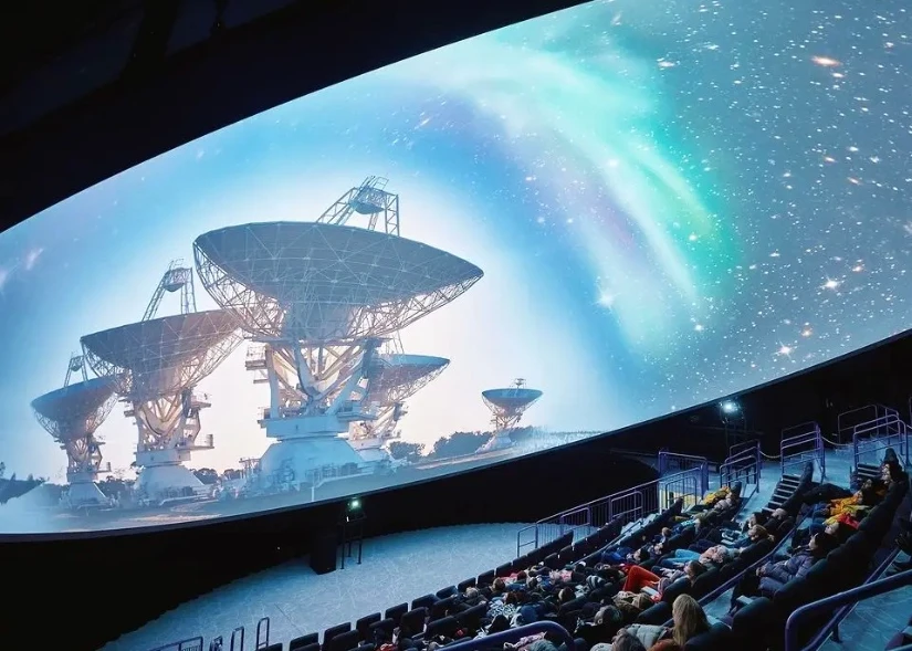 卡克斯勞塔寧 Kakslauttanen 北極光秀