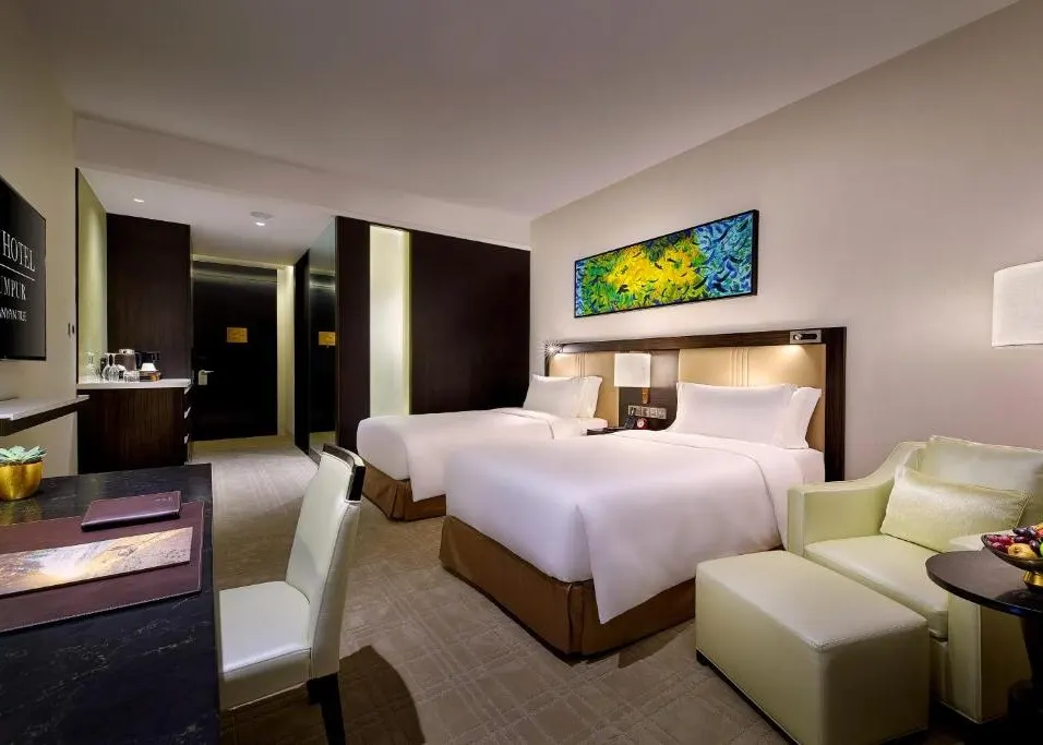Pavilion Hotel By Banyan Tree 3